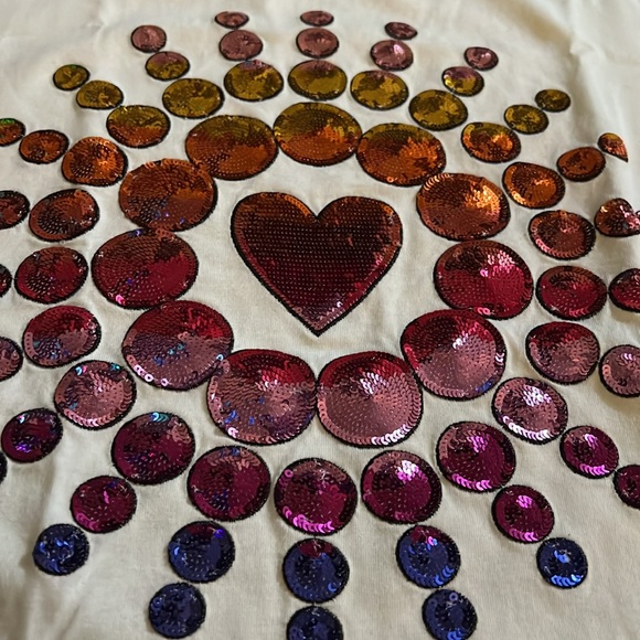 GUCCI Love Parade Fashion Show Tshirt - Picture 2 of 5